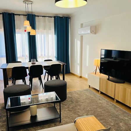Beautiful Apartment - Family And Group Of Friends Povoa de Santa Iria Dış mekan fotoğraf