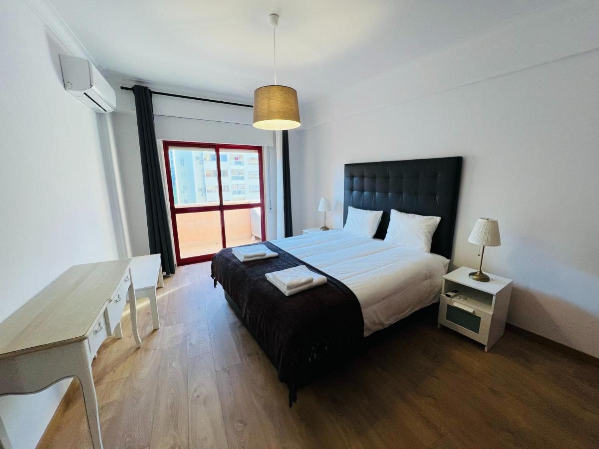Beautiful Apartment - Family And Group Of Friends Povoa de Santa Iria Dış mekan fotoğraf